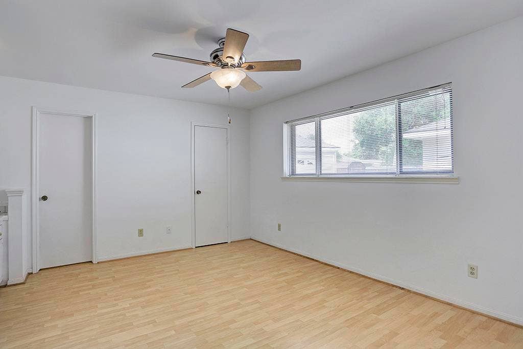 12426 Attlee, Houston, TX 77077