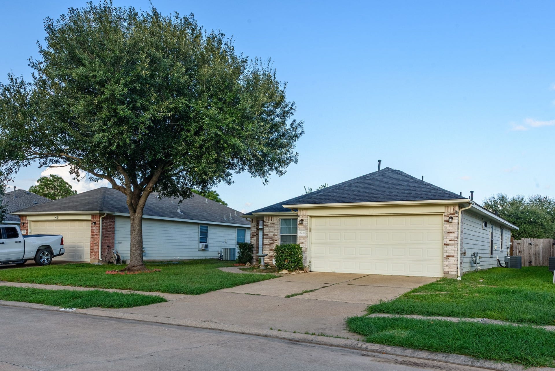 6718 Devonport Drive, Katy, TX 77449