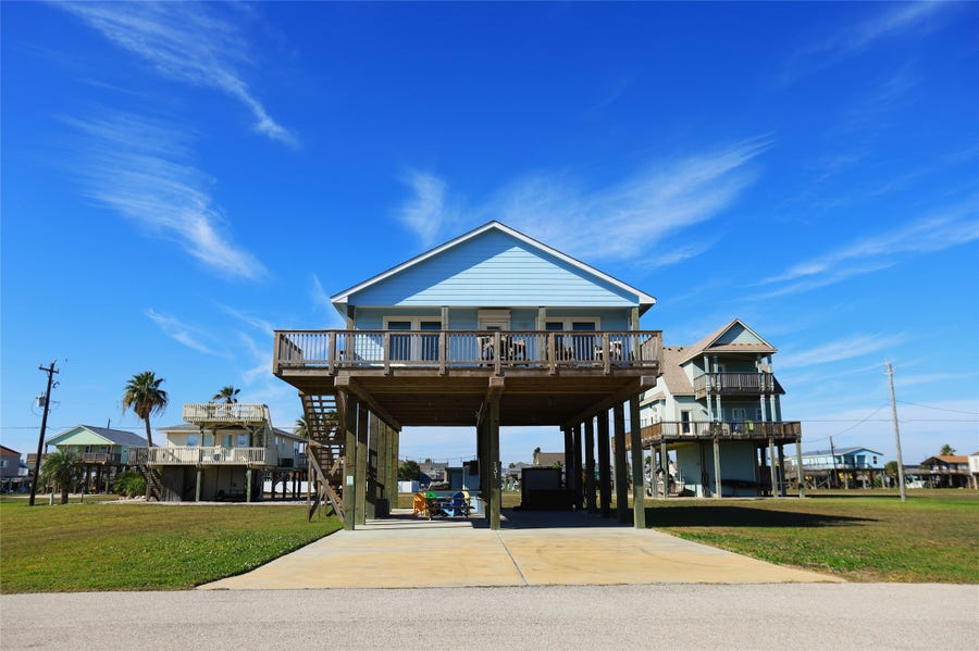 Property photo for 131 Pieces Of Eight, Freeport, TX