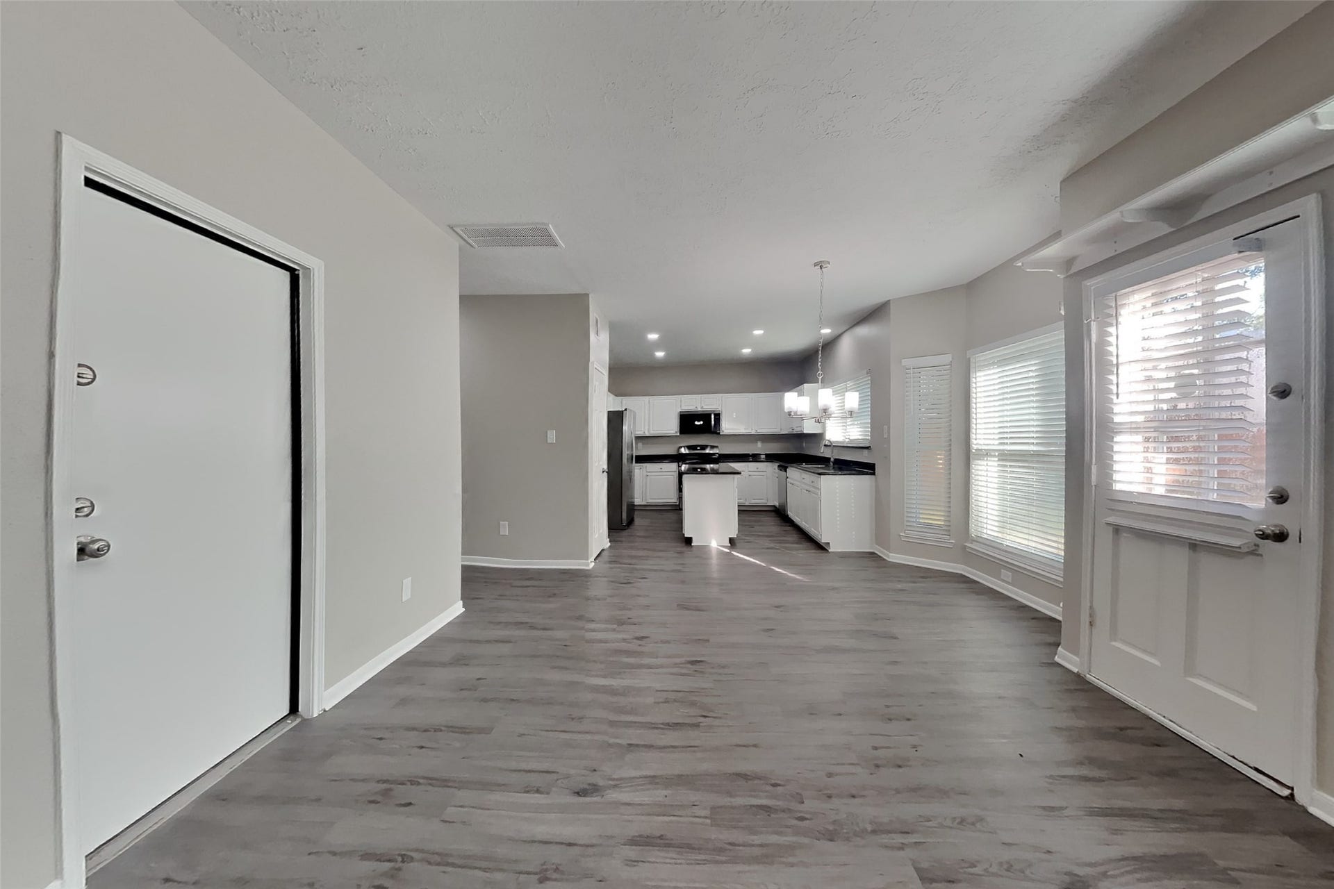 1021 Glenview Drive, Pearland, TX 77581 1021 Glenview Drive, Pearland, TX 77581