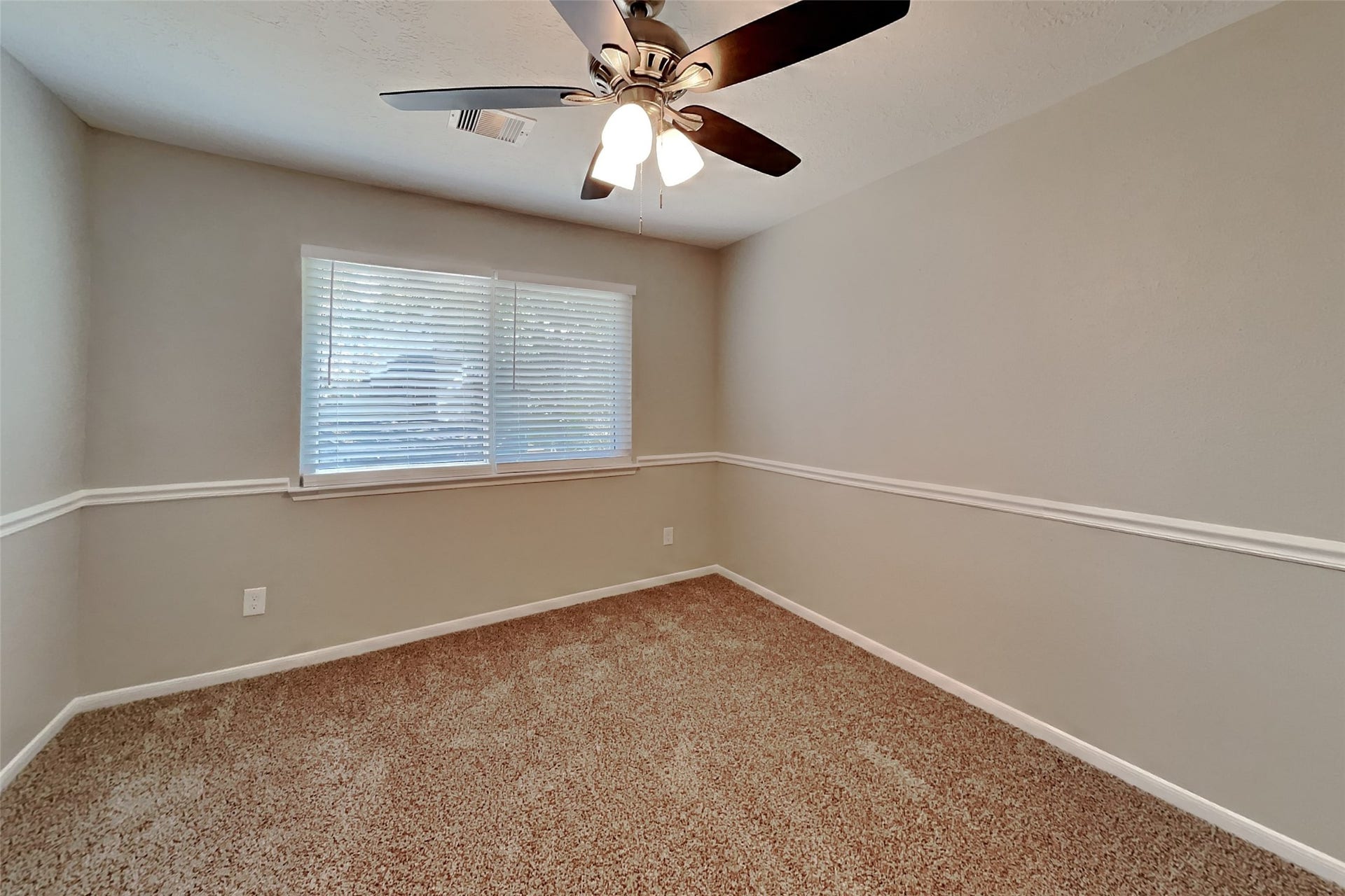 1021 Glenview Drive, Pearland, TX 77581 1021 Glenview Drive, Pearland, TX 77581