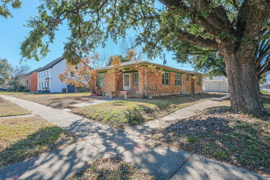 Property photo for 2802 Wheeler Street, Houston, TX