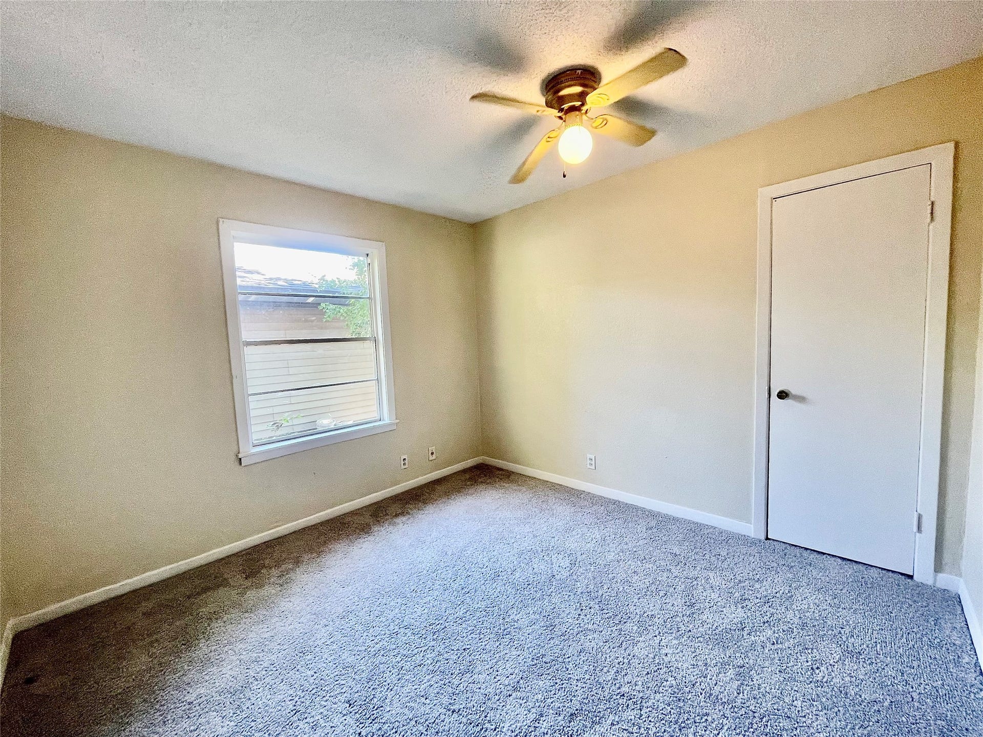 1206 W 11th Street, Freeport, TX 77541 1206 W 11th Street, Freeport, TX 77541