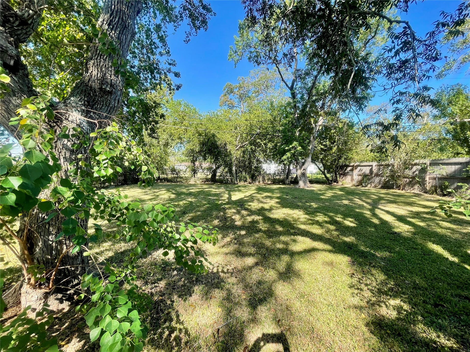 1206 W 11th Street, Freeport, TX 77541 1206 W 11th Street, Freeport, TX 77541