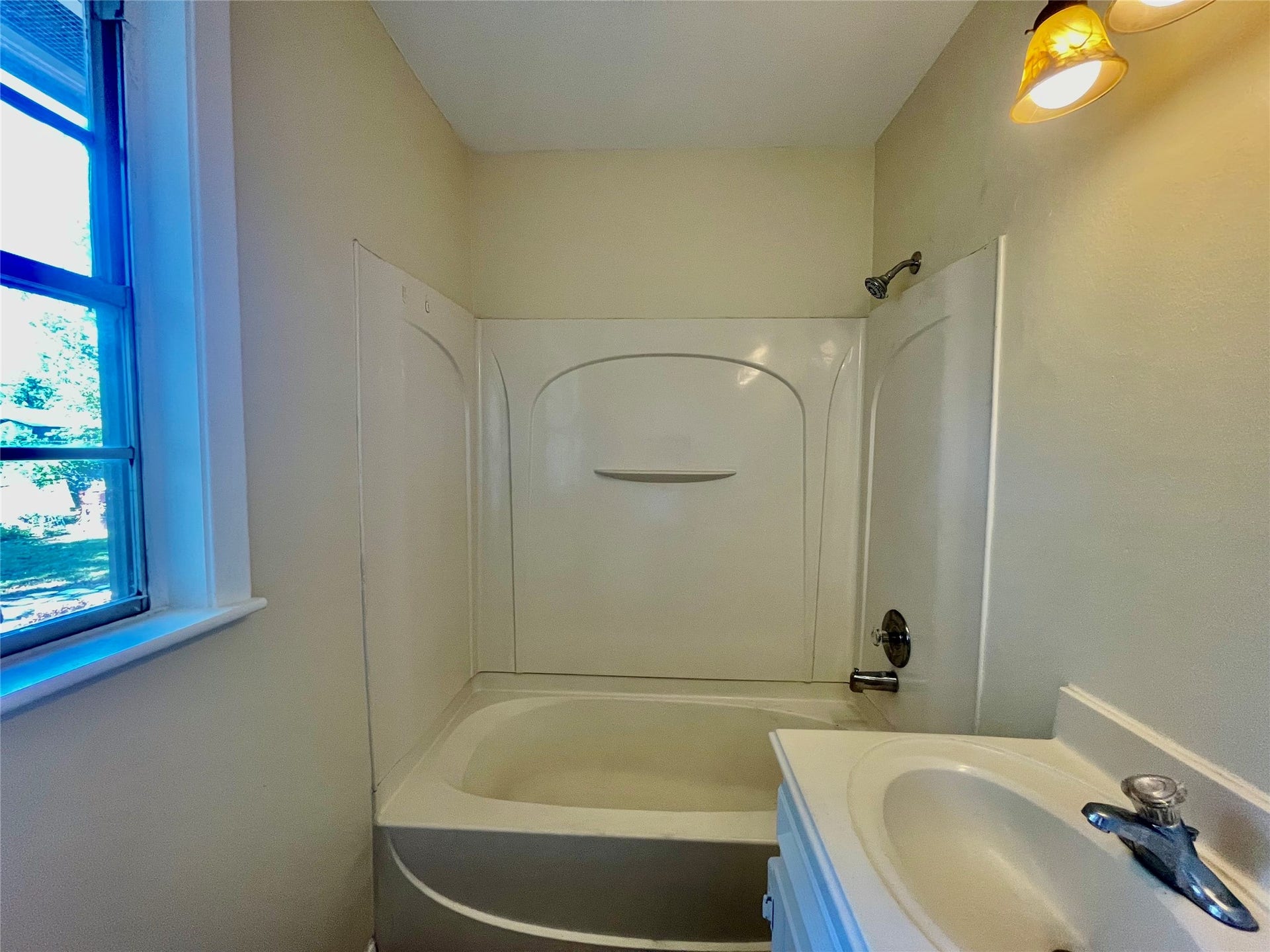 1206 W 11th Street, Freeport, TX 77541 1206 W 11th Street, Freeport, TX 77541