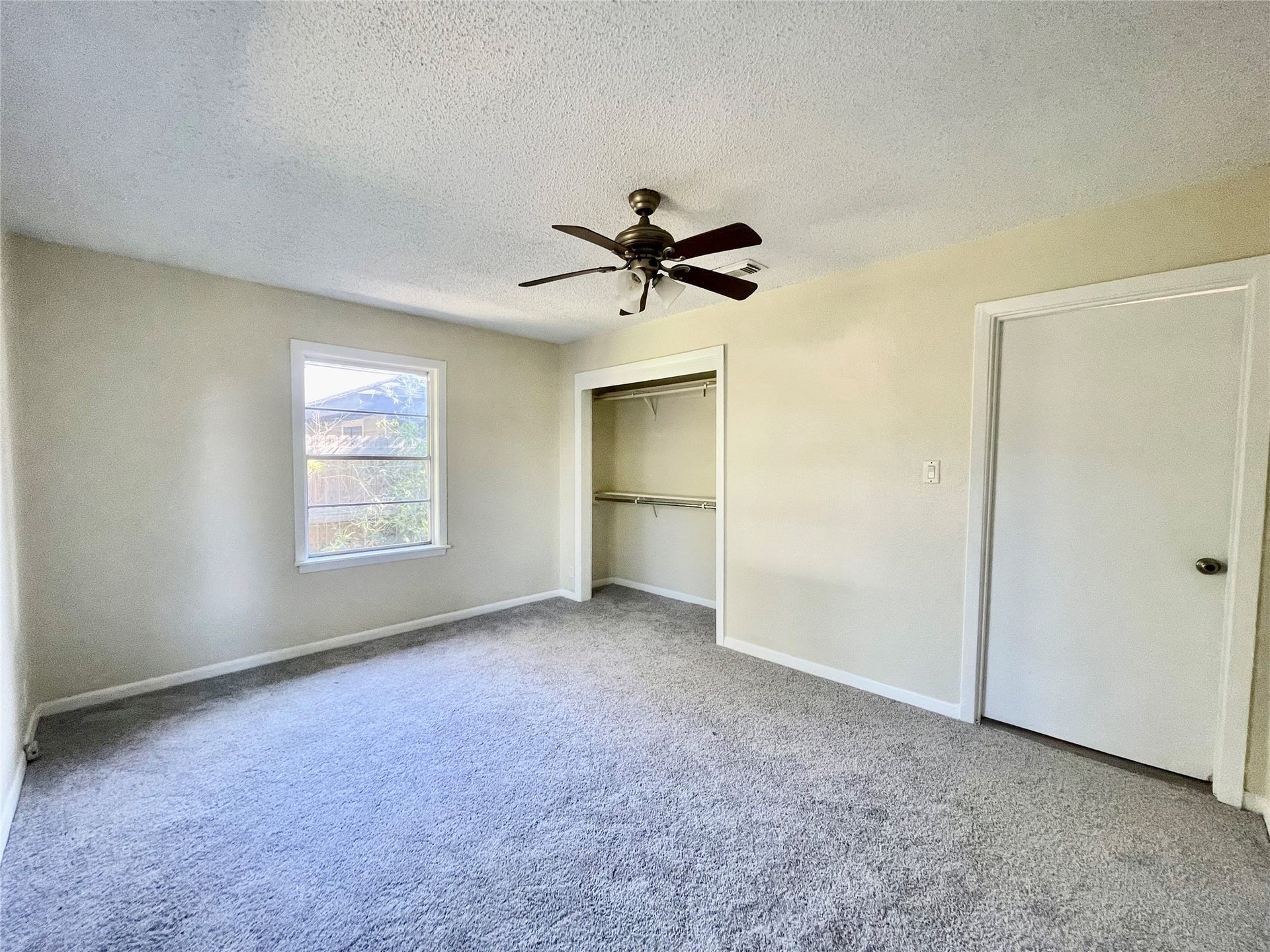 1206 W 11th Street, Freeport, TX 77541 1206 W 11th Street, Freeport, TX 77541