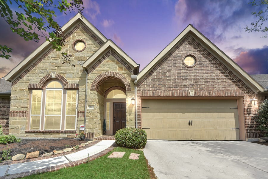 Property photo for 18614 Town Bluff Drive, Cypress, TX