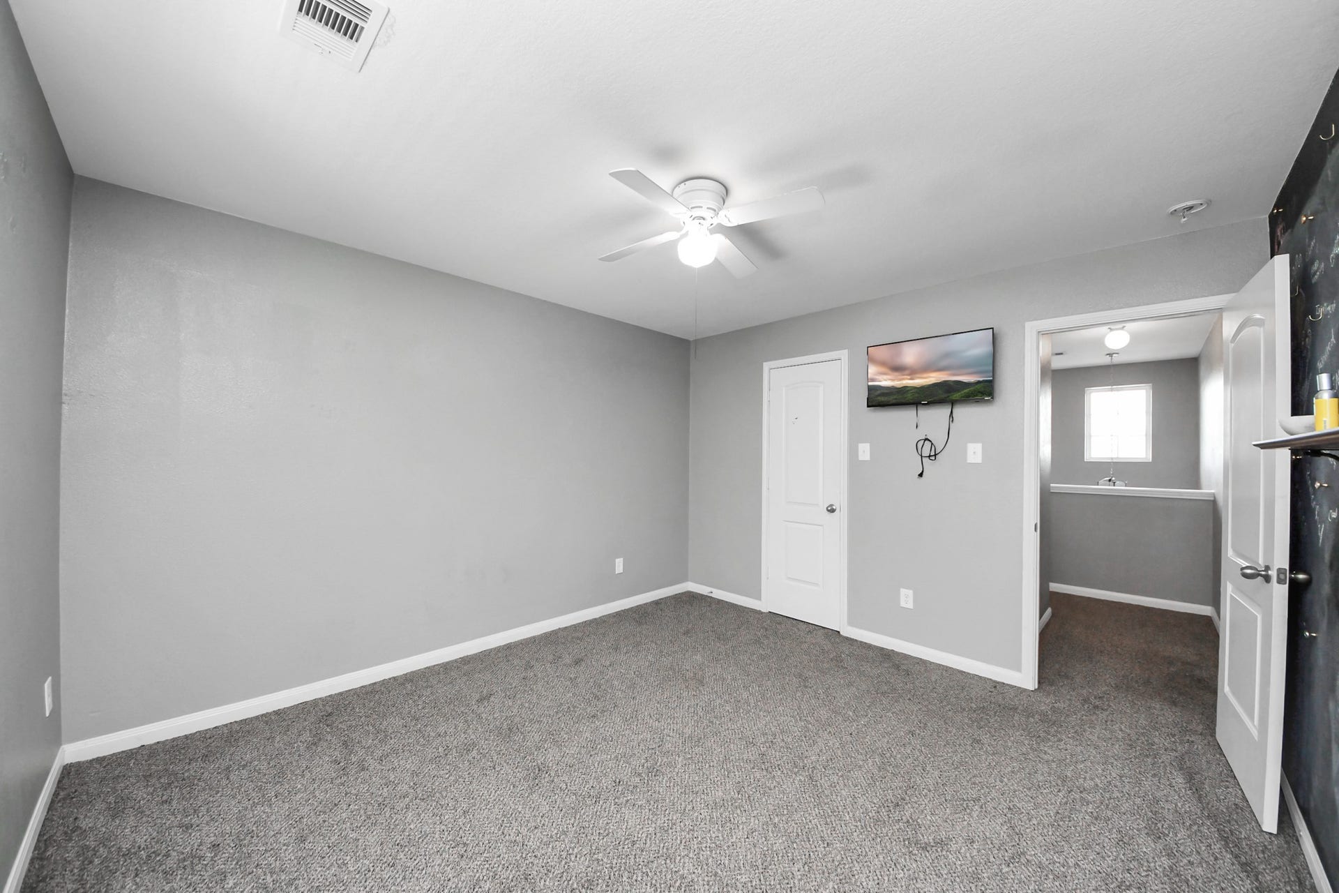415 Hawks View Drive, La Marque, TX 77568 415 Hawks View Drive, La Marque, TX 77568