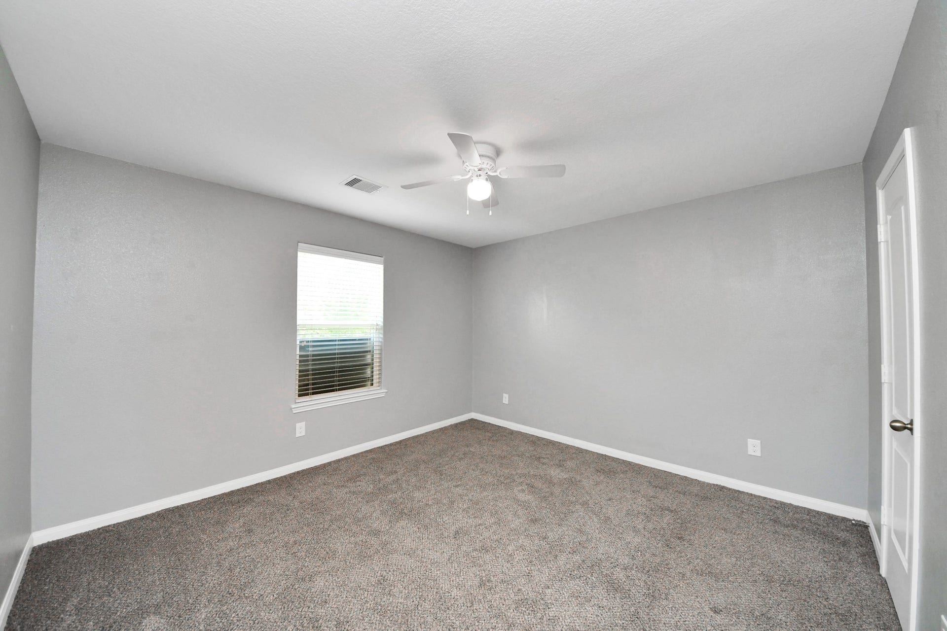 415 Hawks View Drive, La Marque, TX 77568 415 Hawks View Drive, La Marque, TX 77568
