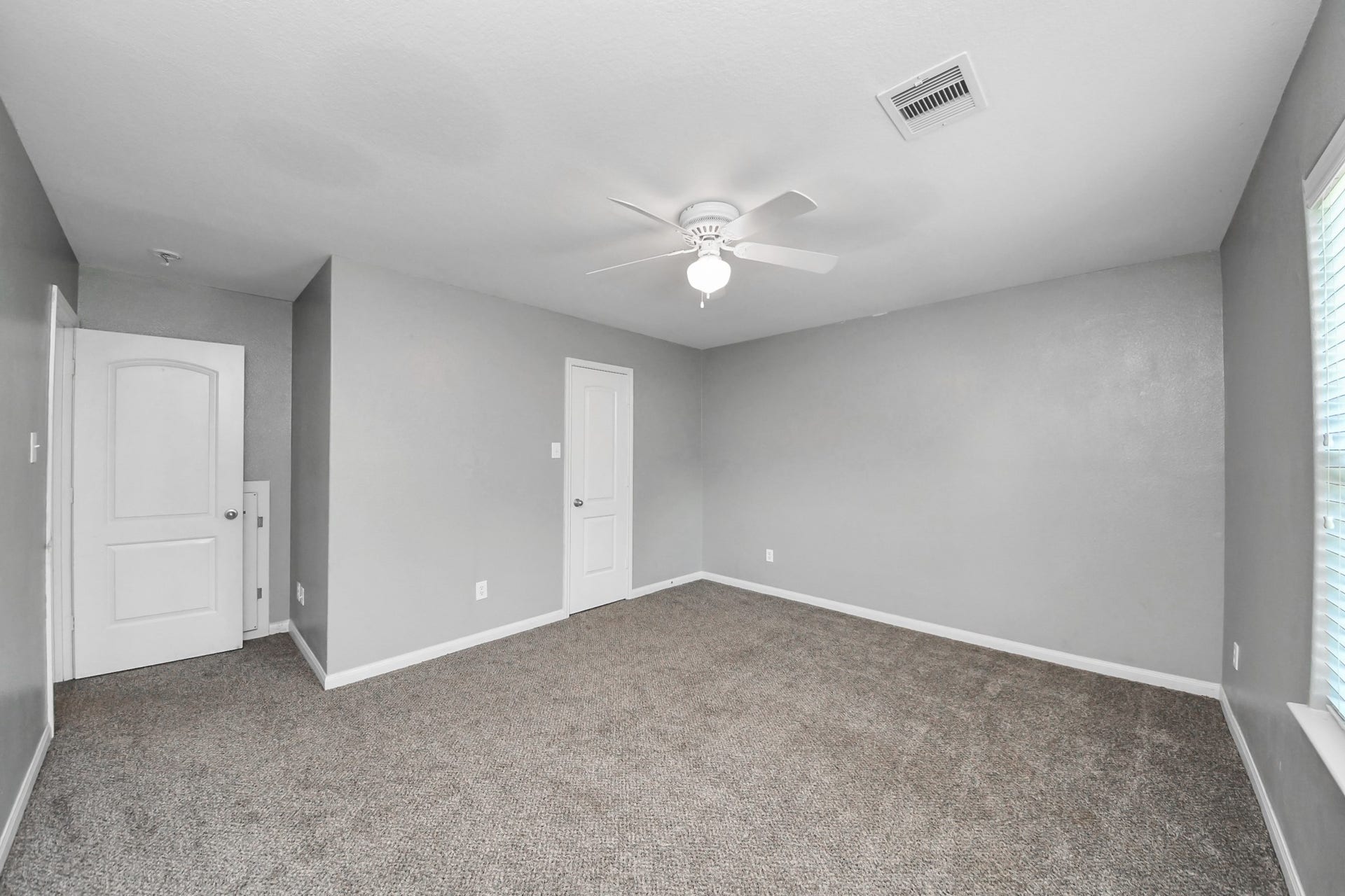 415 Hawks View Drive, La Marque, TX 77568 415 Hawks View Drive, La Marque, TX 77568