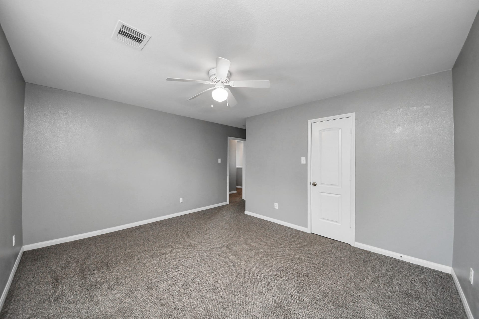 415 Hawks View Drive, La Marque, TX 77568 415 Hawks View Drive, La Marque, TX 77568