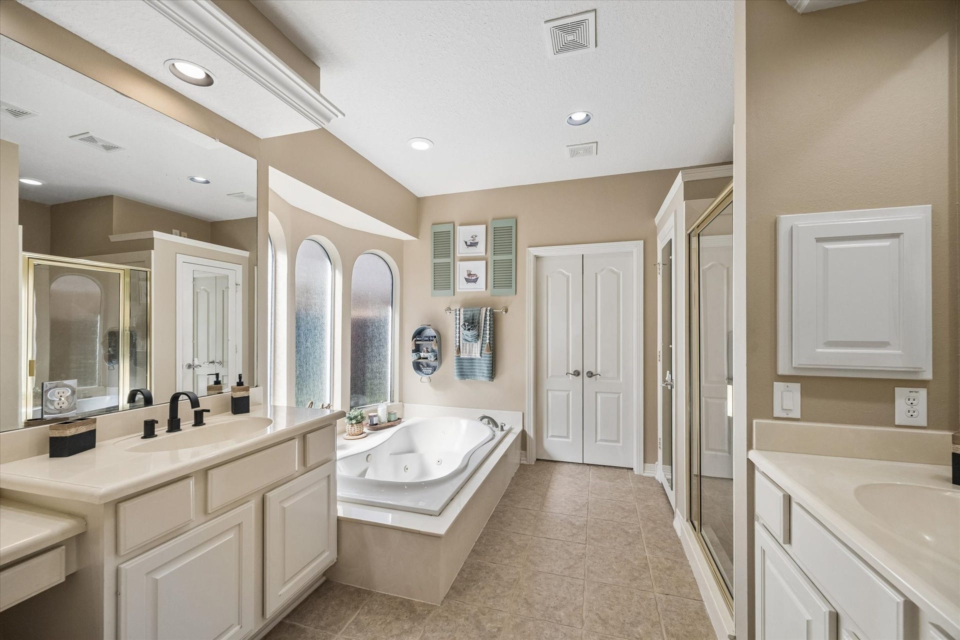 1403 Caine Hill Court, League City, TX 77573 1403 Caine Hill Court, League City, TX 77573