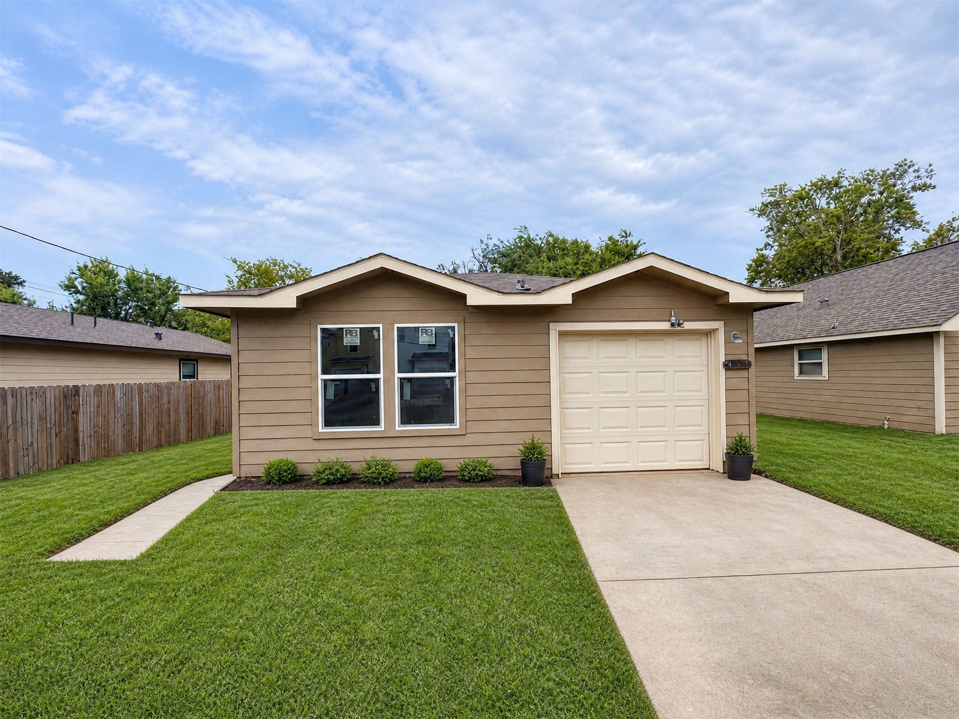 423 N Carolina Street, Houston, TX 77029 Fresh landscaping can give this front exterior a polished finish.