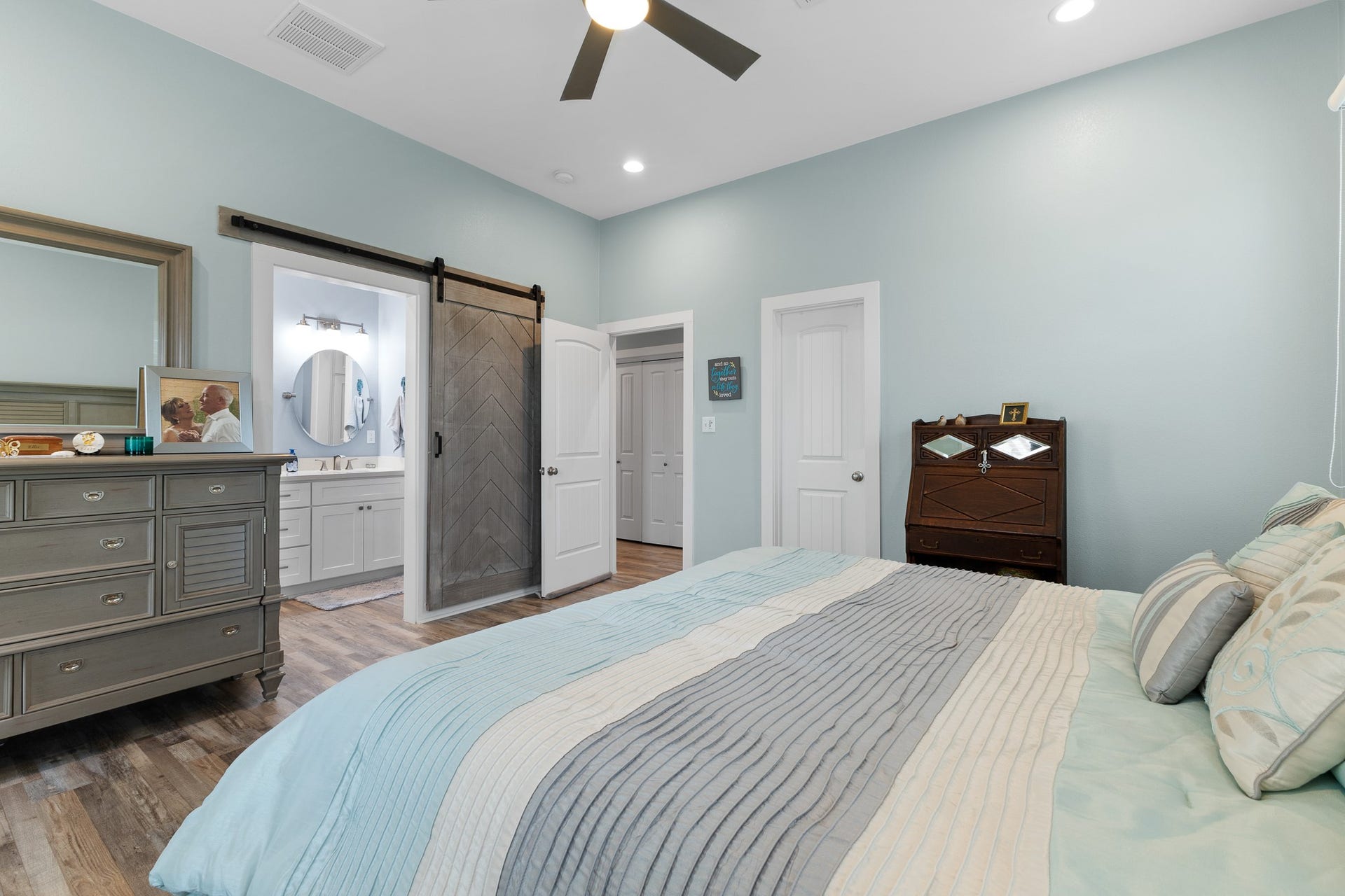 4111 Isla Del Sol, Galveston, TX 77554 4111 Isla Del Sol, Galveston, TX 77554