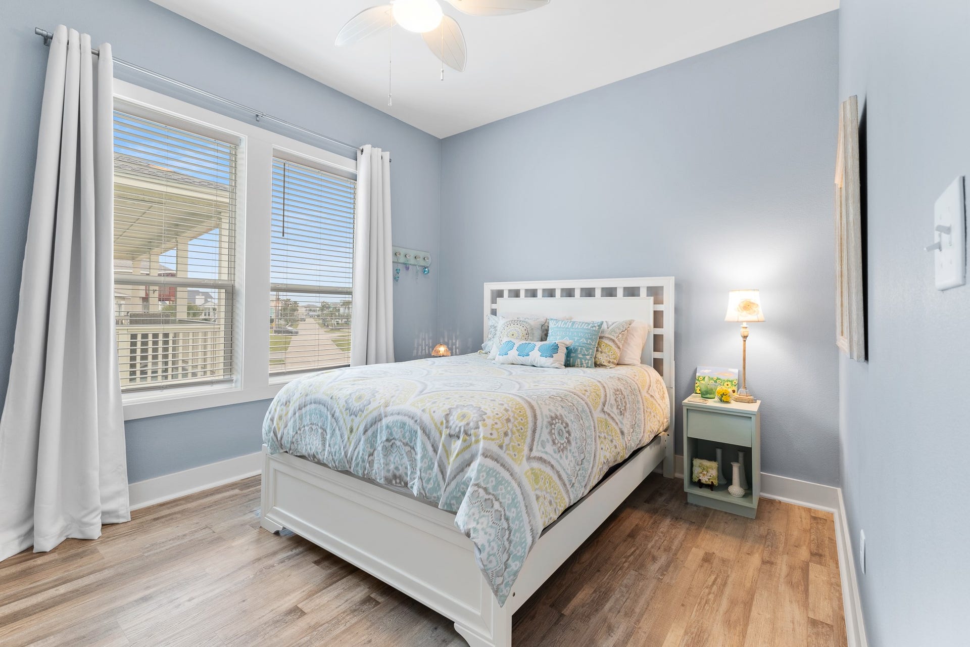 4111 Isla Del Sol, Galveston, TX 77554 4111 Isla Del Sol, Galveston, TX 77554