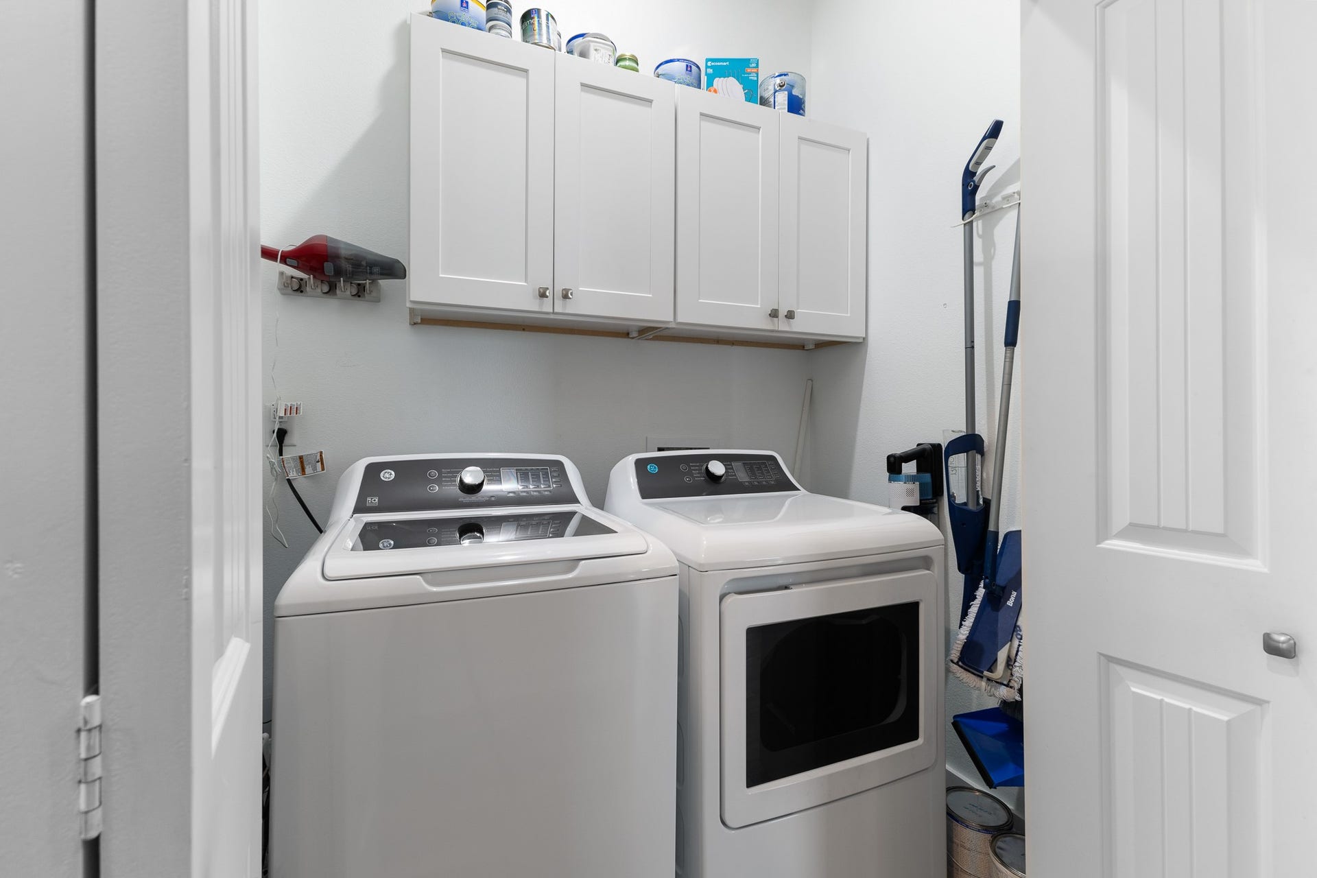 4111 Isla Del Sol, Galveston, TX 77554 4111 Isla Del Sol, Galveston, TX 77554