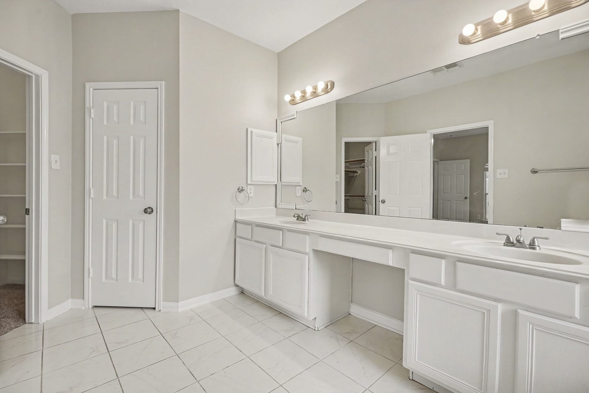5139 Chase Park Circle, Bacliff, TX 77518 5139 Chase Park Circle, Bacliff, TX 77518