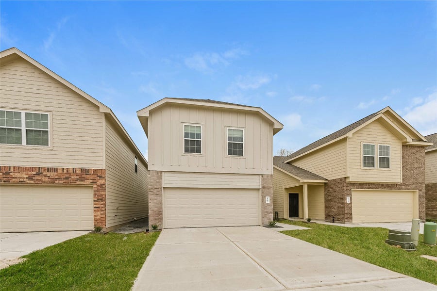 Property photo for 2707 Bouvardia Way, Houston, TX