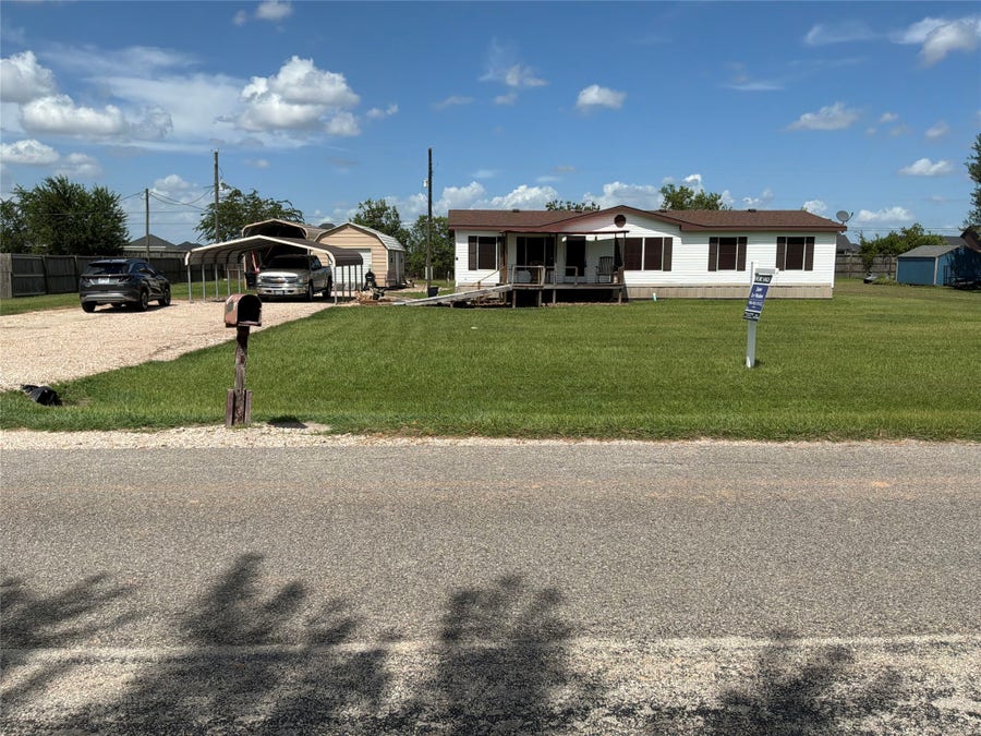 Property photo for 10207 Trey Rd Road, Needville, TX