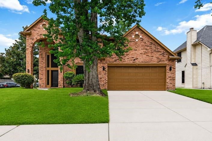 Property photo for 2142 Laurel Forest Way, Houston, TX