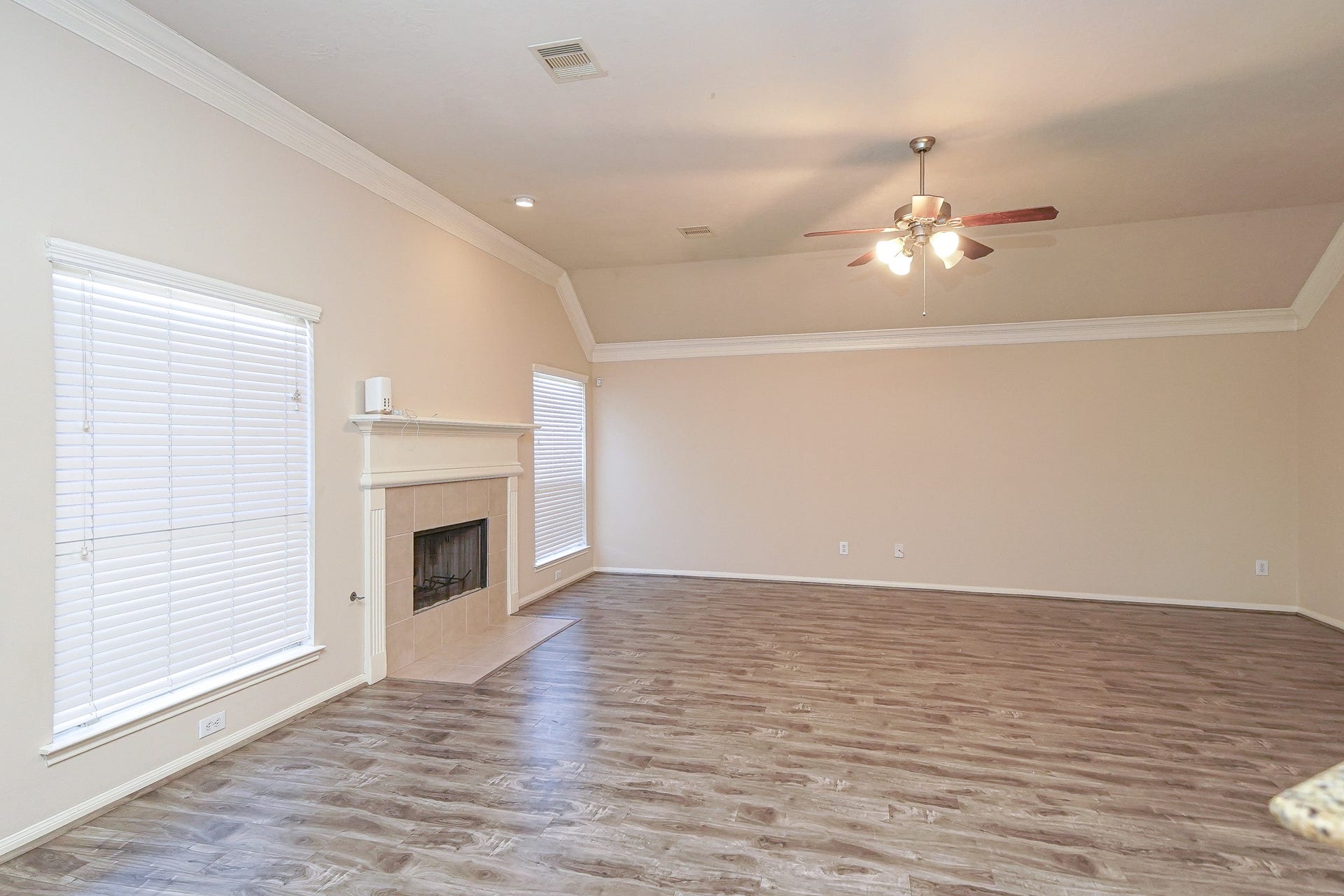 110 Emerald Loch Lane, Richmond, TX 77469