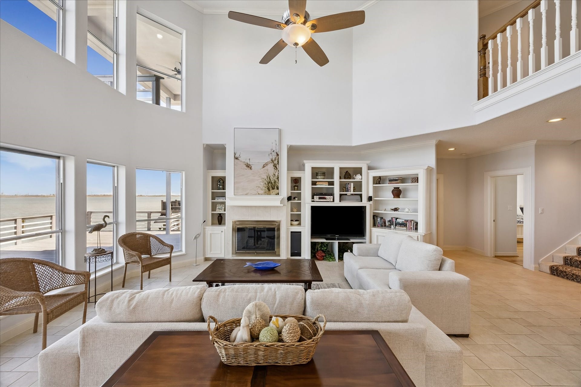 1554 Windsong Way, Tiki Island, TX 77554 1554 Windsong Way, Tiki Island, TX 77554