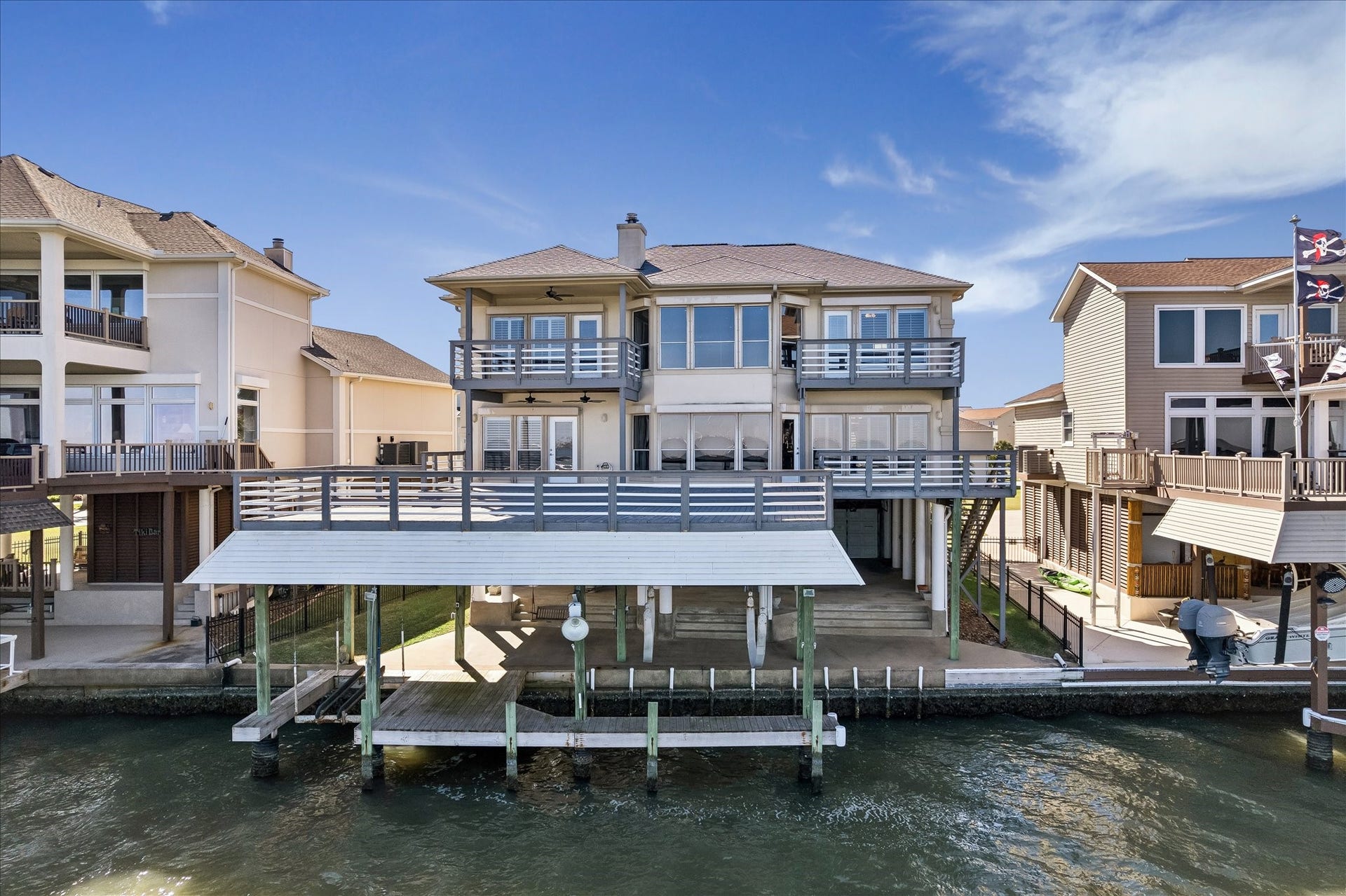 1554 Windsong Way, Tiki Island, TX 77554 1554 Windsong Way, Tiki Island, TX 77554