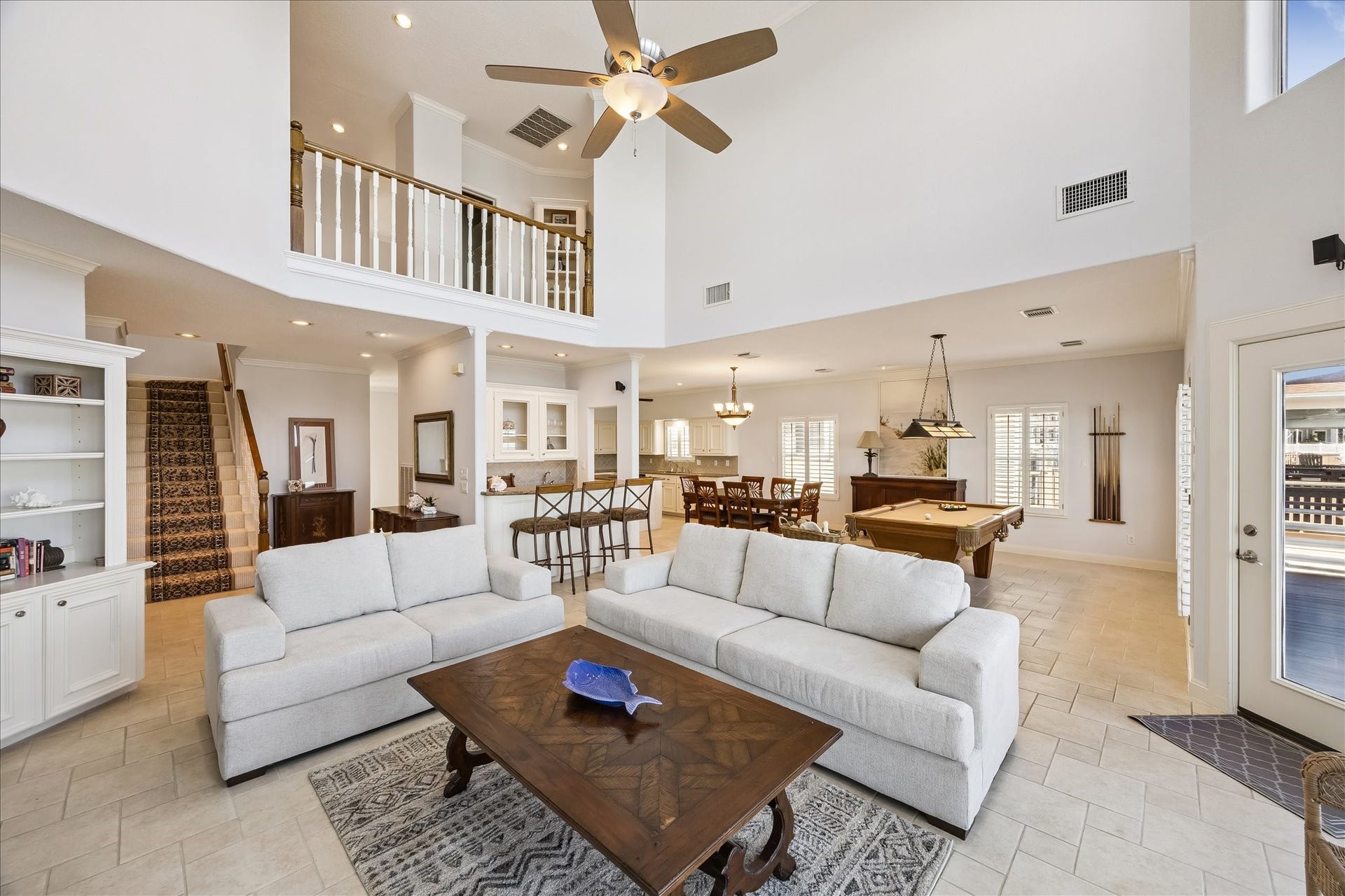 1554 Windsong Way, Tiki Island, TX 77554 1554 Windsong Way, Tiki Island, TX 77554