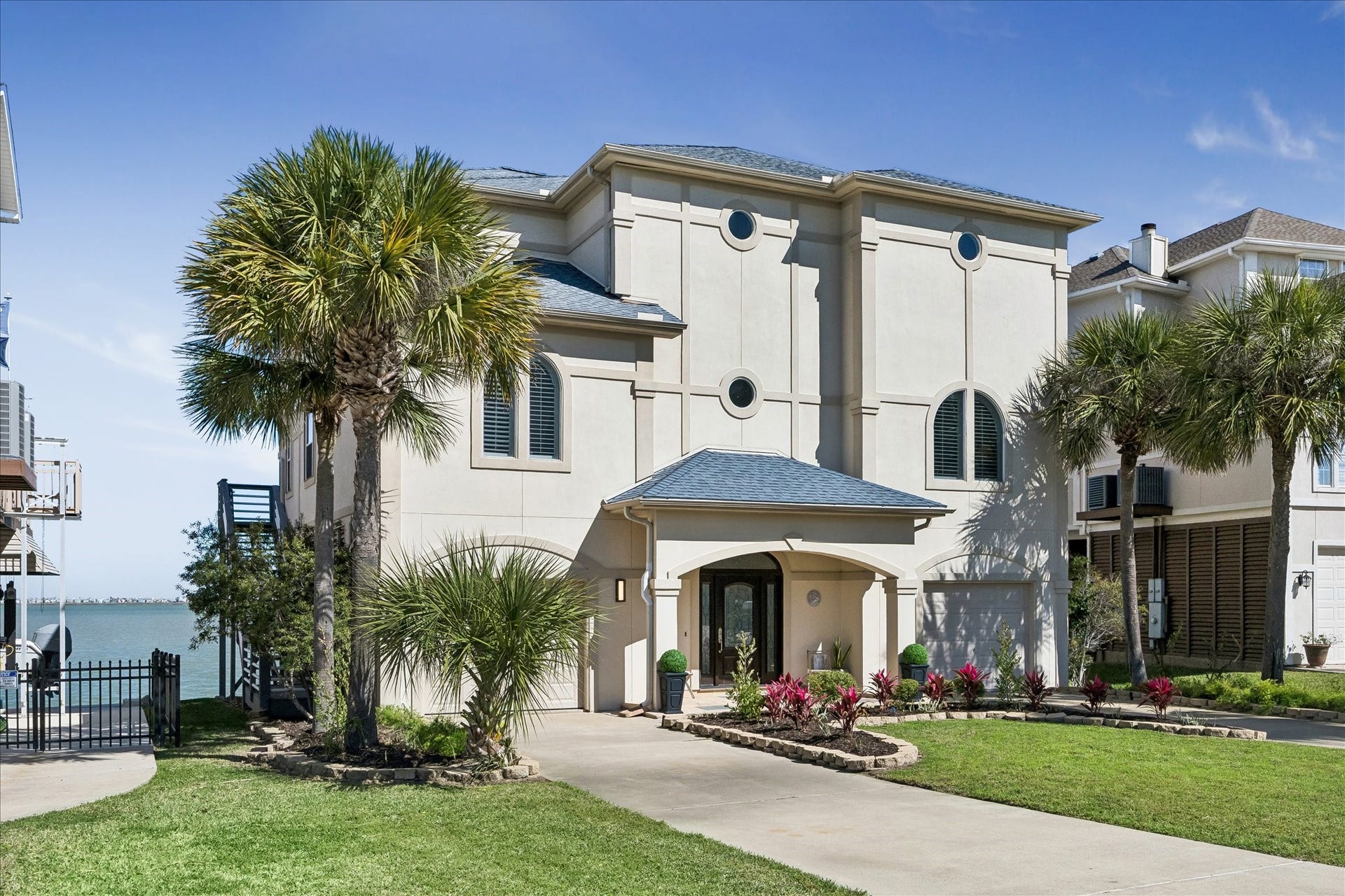 1554 Windsong Way, Tiki Island, TX 77554 1554 Windsong Way, Tiki Island, TX 77554
