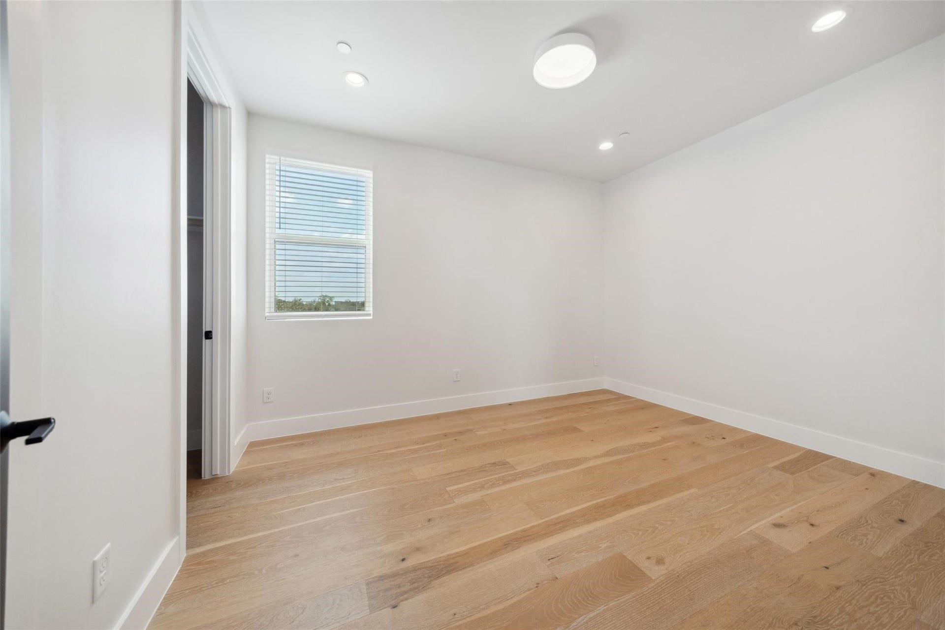 1005 Kern Street, #C, Houston, TX 77009 1005 Kern Street, #C, Houston, TX 77009