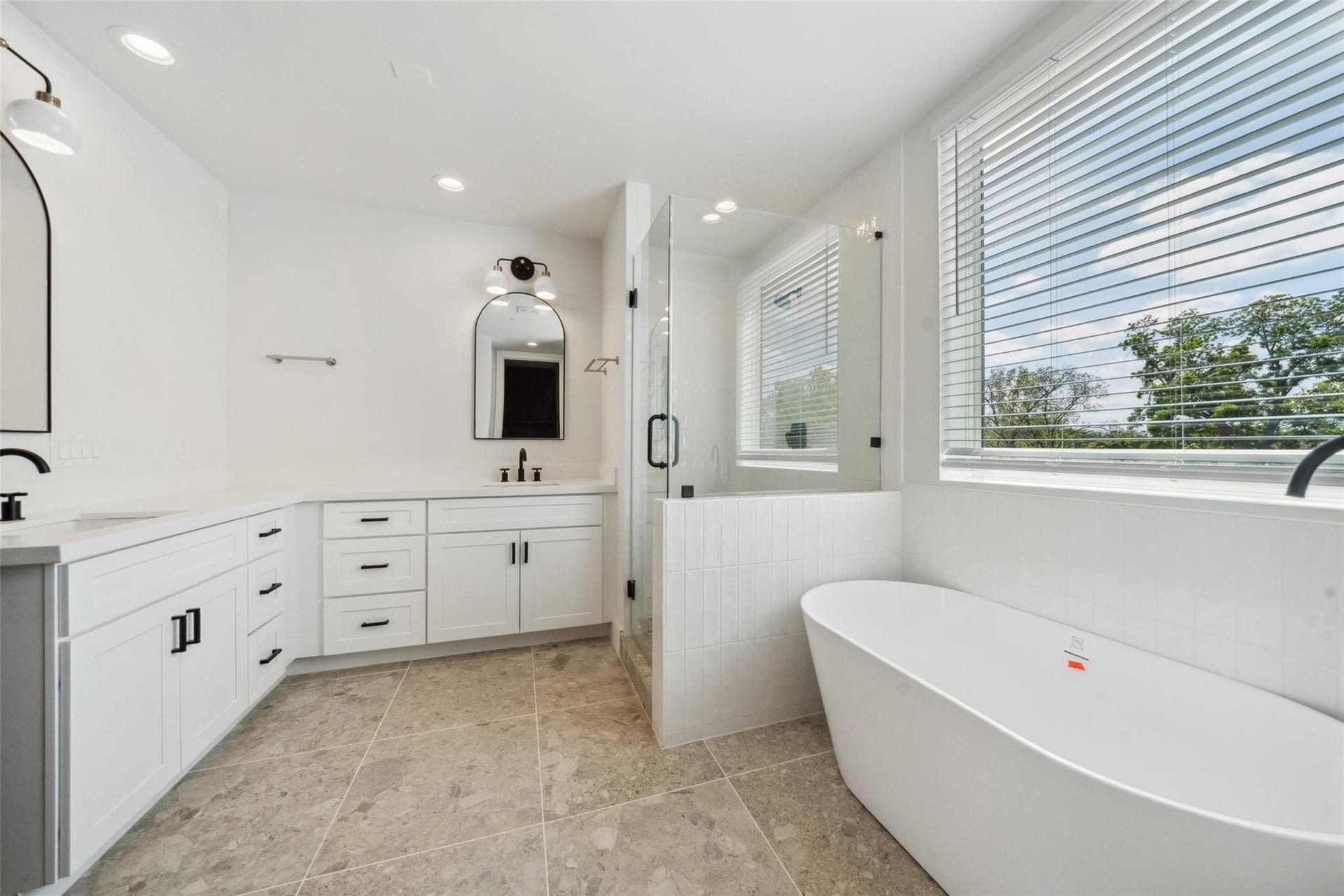 1005 Kern Street, #C, Houston, TX 77009 1005 Kern Street, #C, Houston, TX 77009
