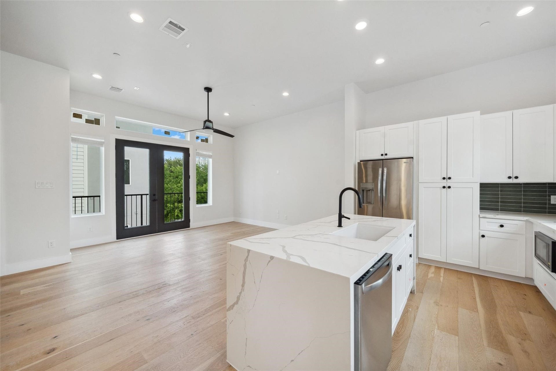 1005 Kern Street, #C, Houston, TX 77009 1005 Kern Street, #C, Houston, TX 77009