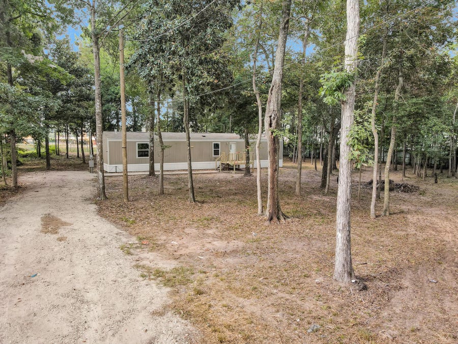 Property photo for 27378 Kingport Drive, Splendora, TX