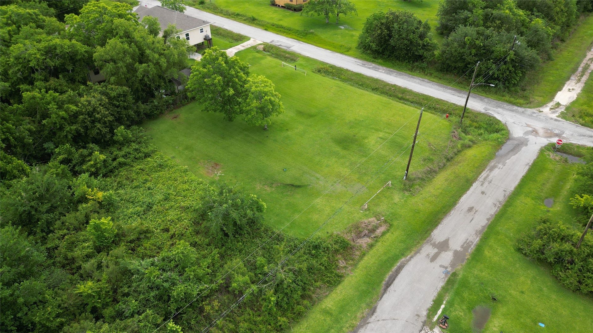 6713 Lewis Rd, Hitchcock, TX 77563 Unlimited Possibilities