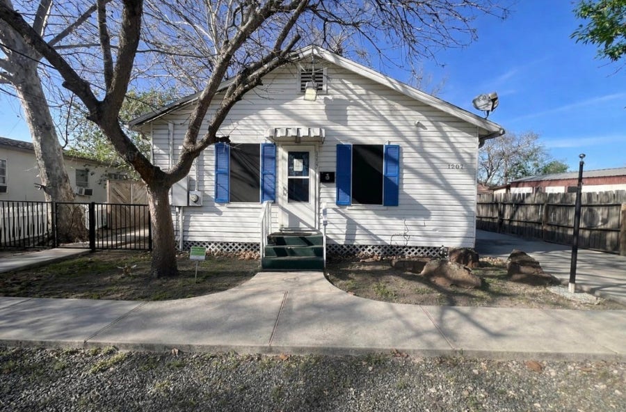 Property photo for 1207 W Ferguson Street, Humble, TX