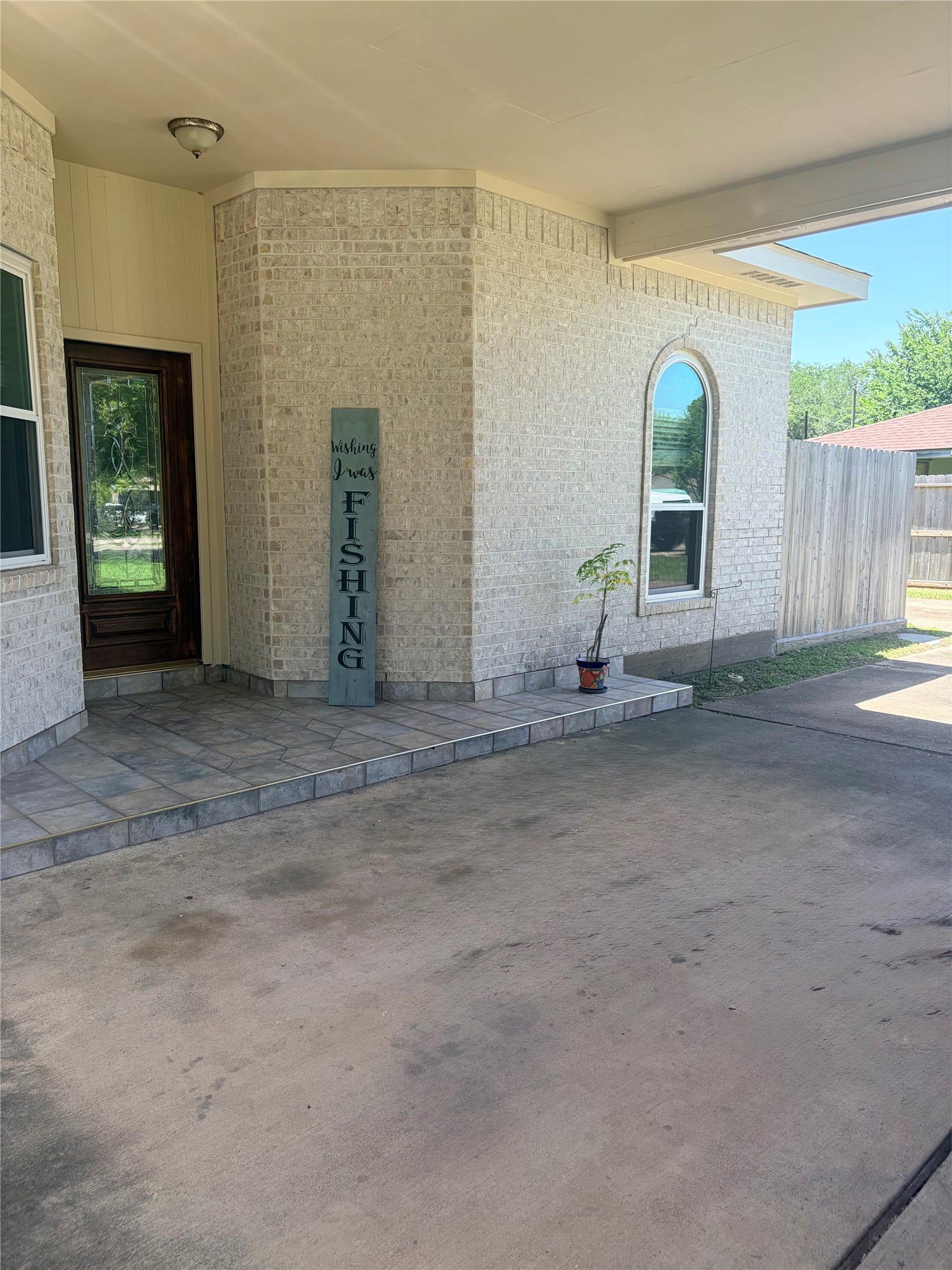 3230 W Meadow Lane, Dickinson, TX 77539 3230 W Meadow Lane, Dickinson, TX 77539