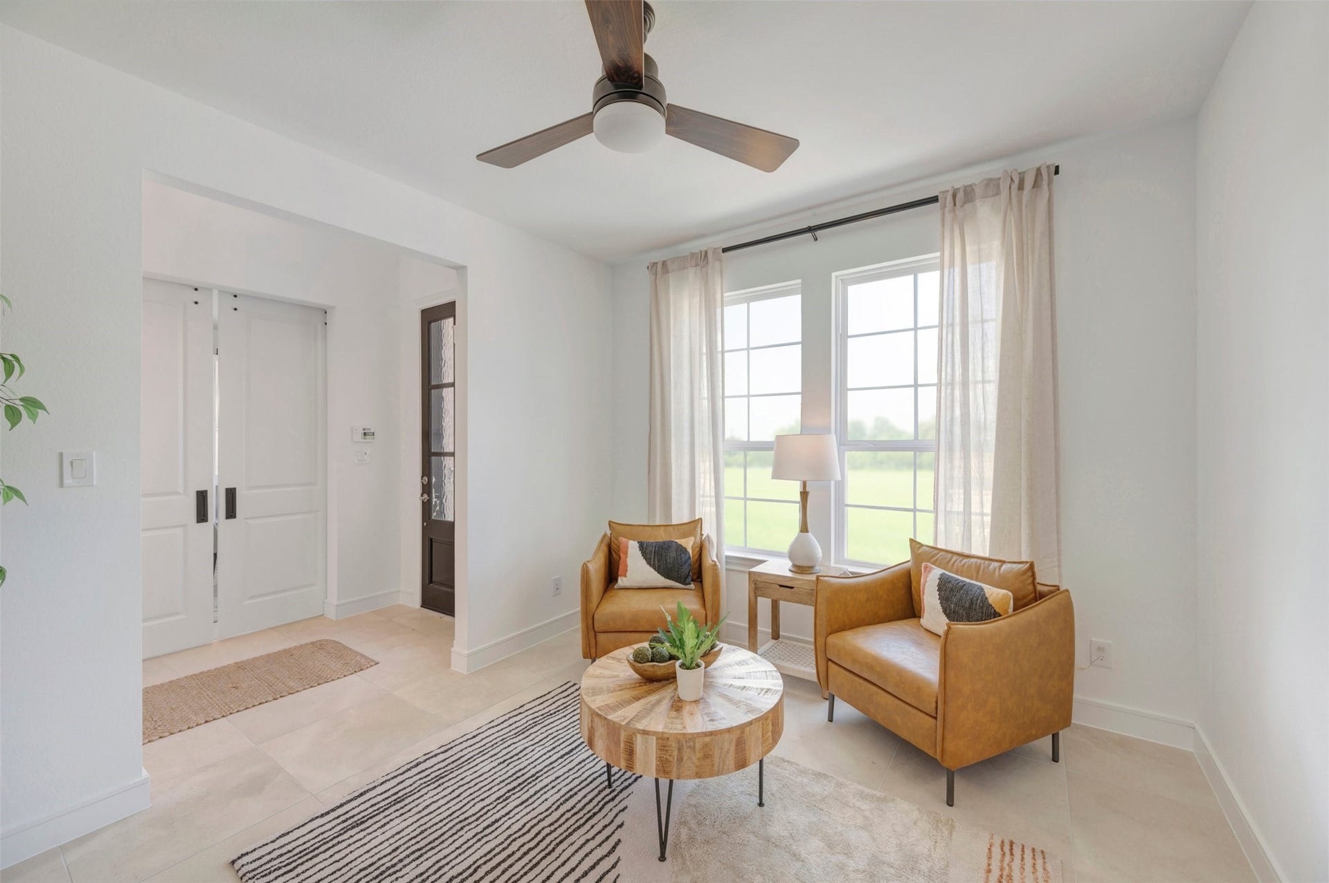 1065 Apple Ridge Road, Magnolia, TX 77363 Extra Suite (*Photo not of actual home and used for illustration purposes only.)