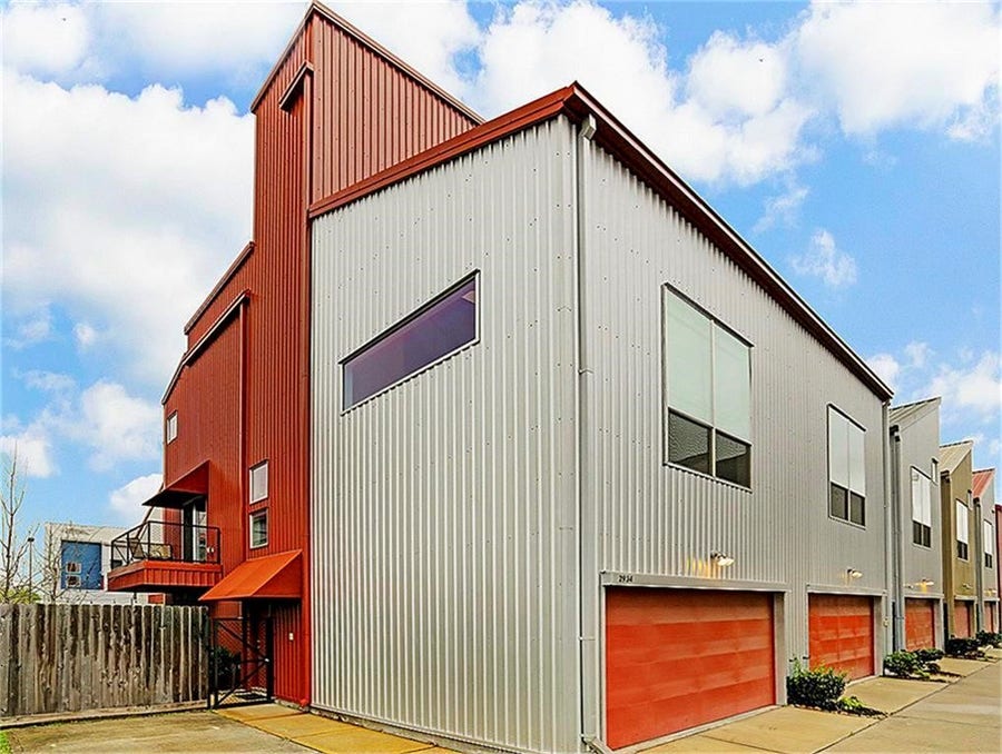 Property photo for 2934 Commerce Street, Houston, TX