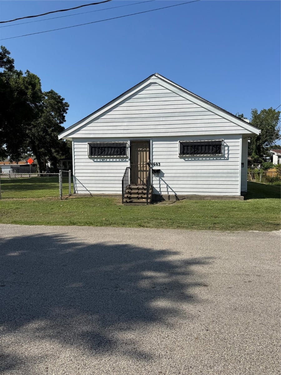 Property photo for 1603 Campbell Street, Houston, TX