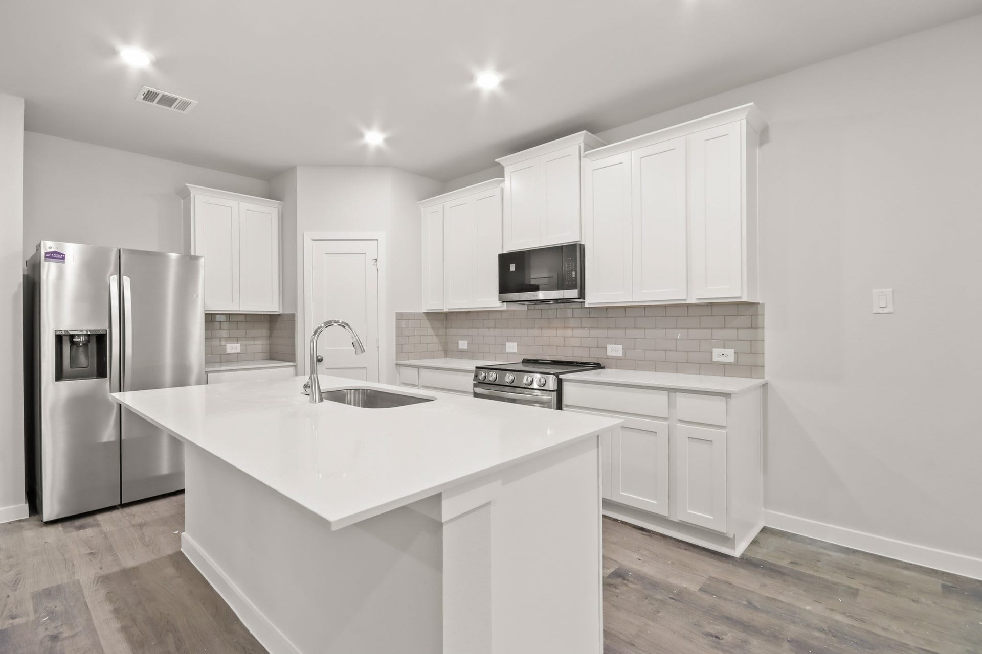 11791 Oakwood Ranch Drive, Willis, TX 77378 11791 Oakwood Ranch Drive, Willis, TX 77378
