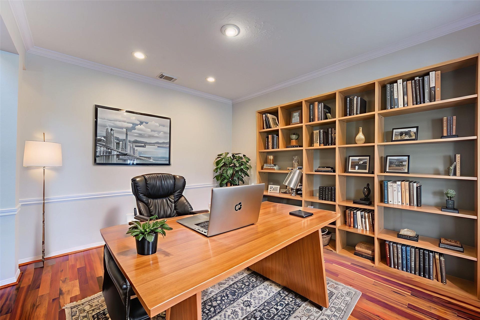 1016 Applewood Drive, Friendswood, TX 77546 Home Office - Virtually Staged