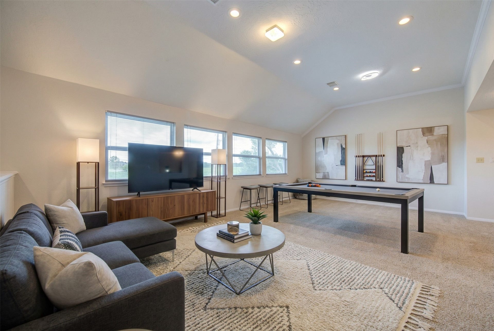 1016 Applewood Drive, Friendswood, TX 77546 Game Room - Virtually Staged