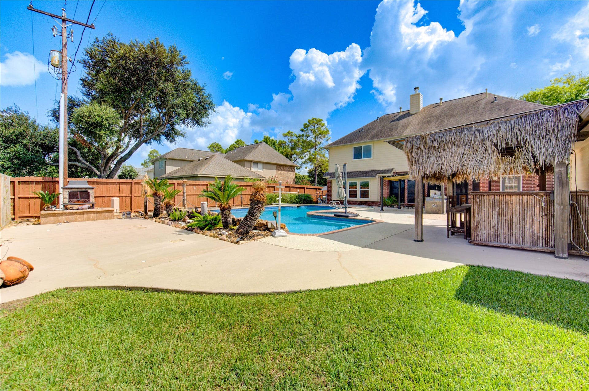 1016 Applewood Drive, Friendswood, TX 77546 Greenspace