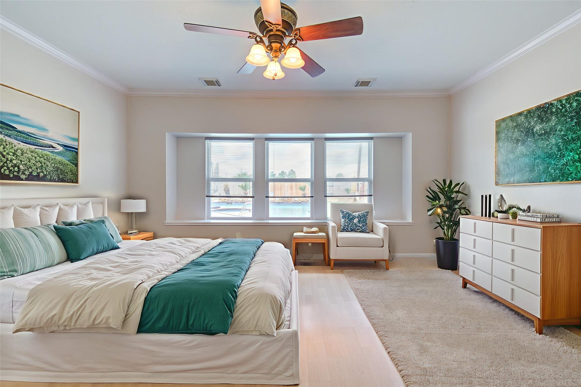 1016 Applewood Drive, Friendswood, TX 77546 Primary Bedroom Downstairs - Virtually Staged