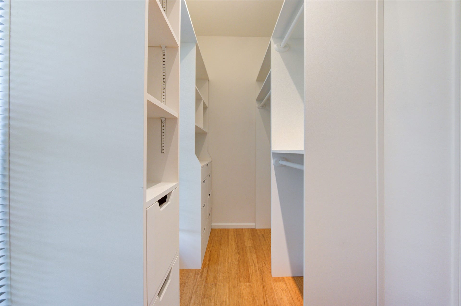 1016 Applewood Drive, Friendswood, TX 77546 Primary Closet with Storage