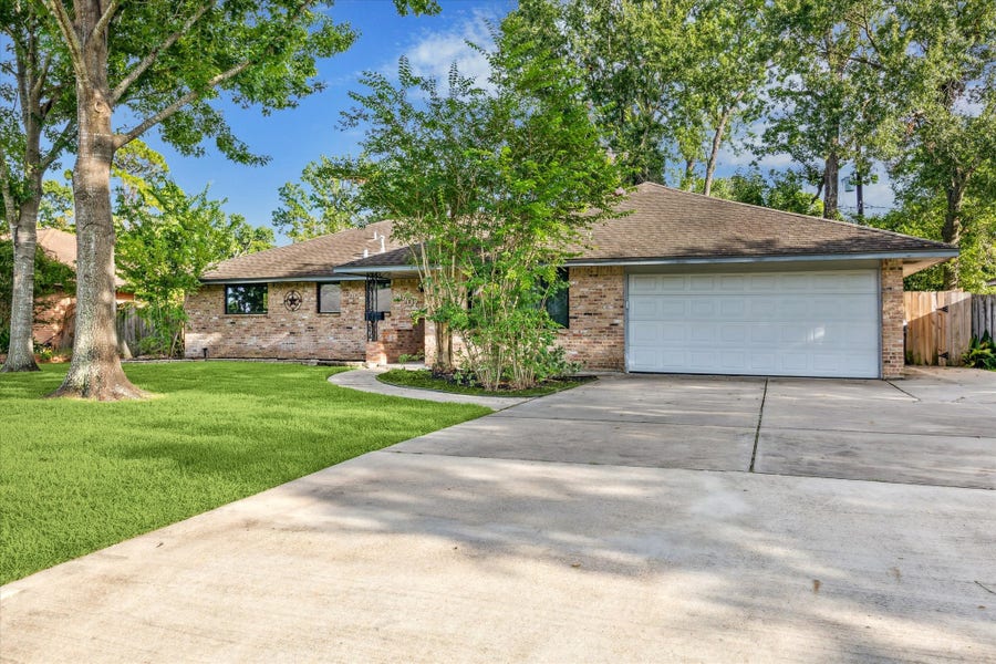 Property photo for 8907 Autauga Street, Houston, TX