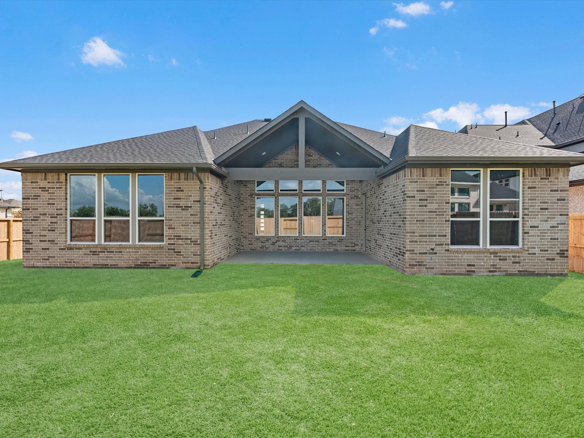 2627 Crown Ridge Drive, Missouri City, TX 77459 2627 Crown Ridge Drive, Missouri City, TX 77459