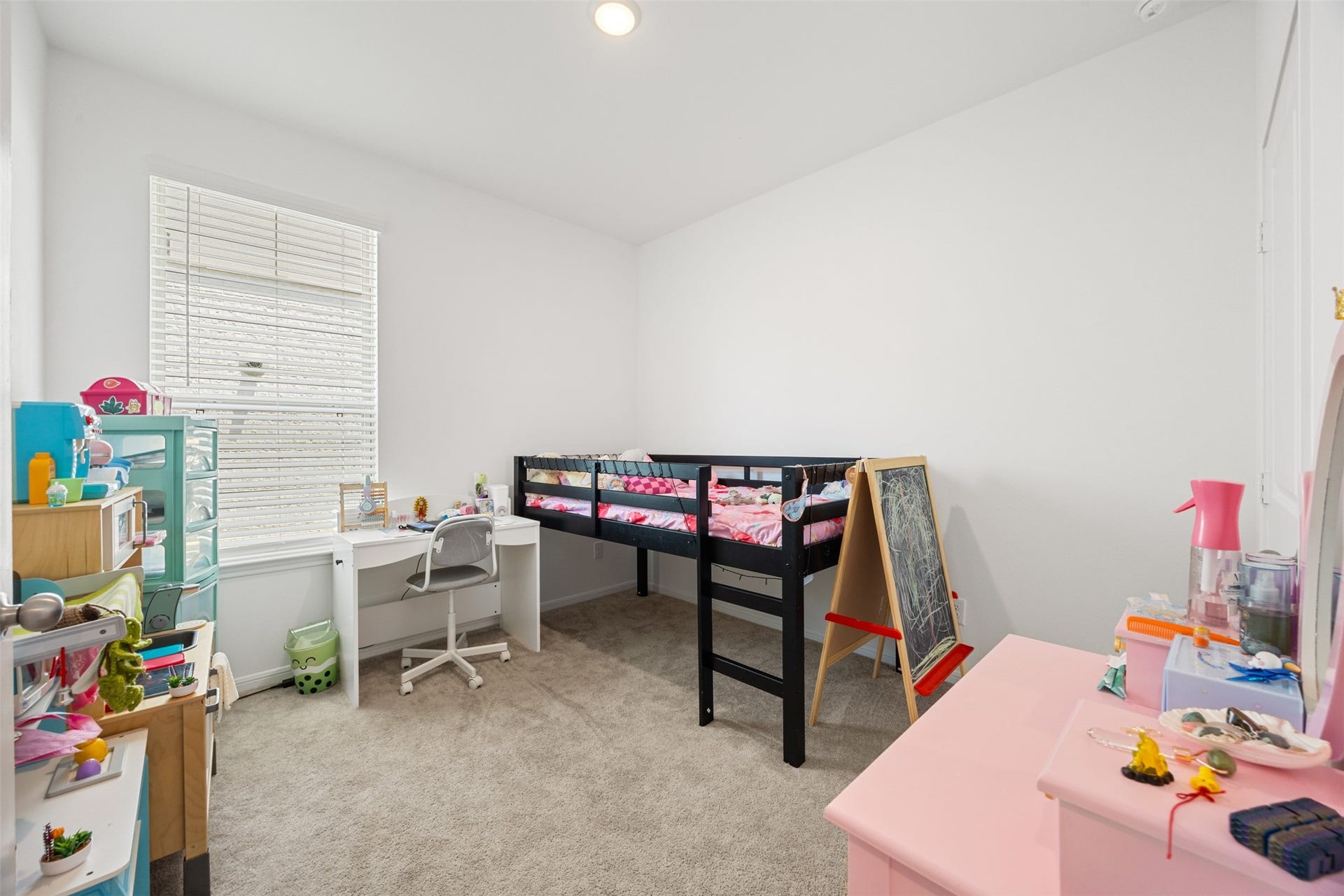 338 Paso Fino Drive, Alvin, TX 77511 338 Paso Fino Drive, Alvin, TX 77511