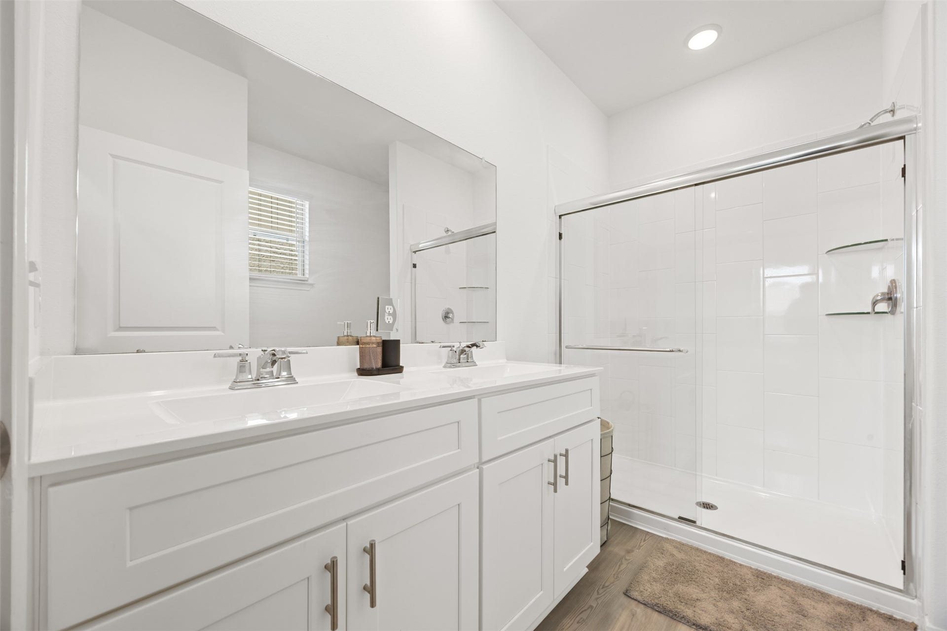 338 Paso Fino Drive, Alvin, TX 77511 338 Paso Fino Drive, Alvin, TX 77511