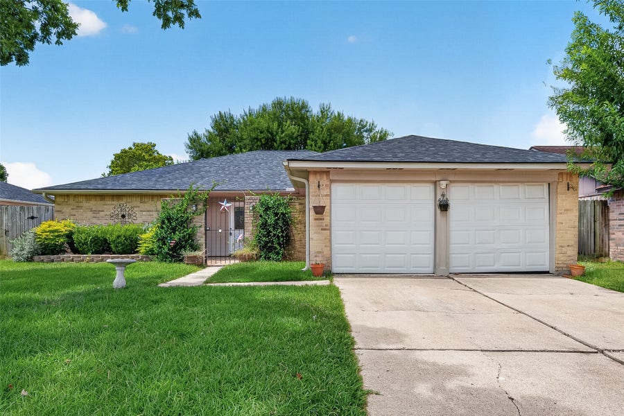 Property photo for 15815 Thistledew Drive, Houston, TX